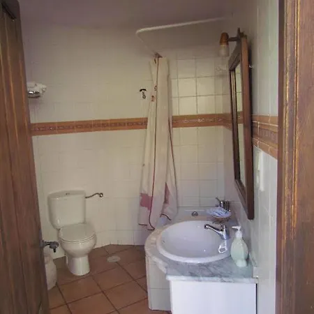 호스탈 라 캄파나 게스트하우스 2*