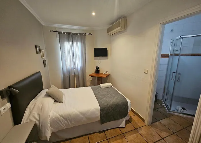 La Campana Konukevi 2*